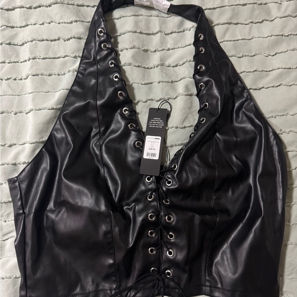 Fashion Nova Black Lace-Up Crop Top - Picture 2 of 3